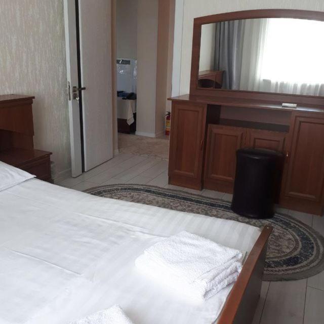 Hostel Sebzor Tashkent Exterior photo